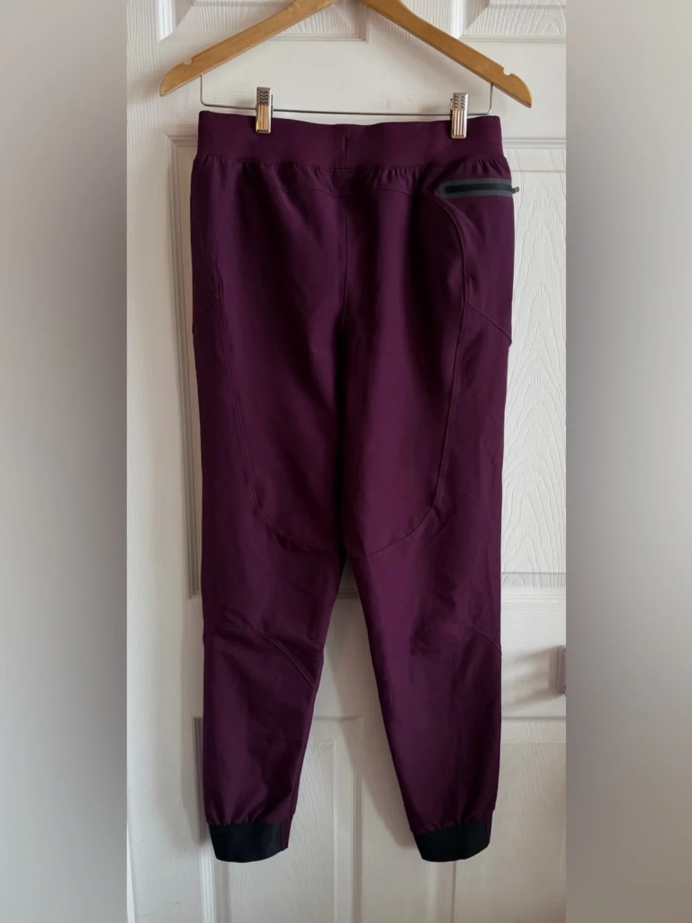 NWT Under Armour Men's
Unstoppable Joggers - Medium - Purple - Picture 7 of 9